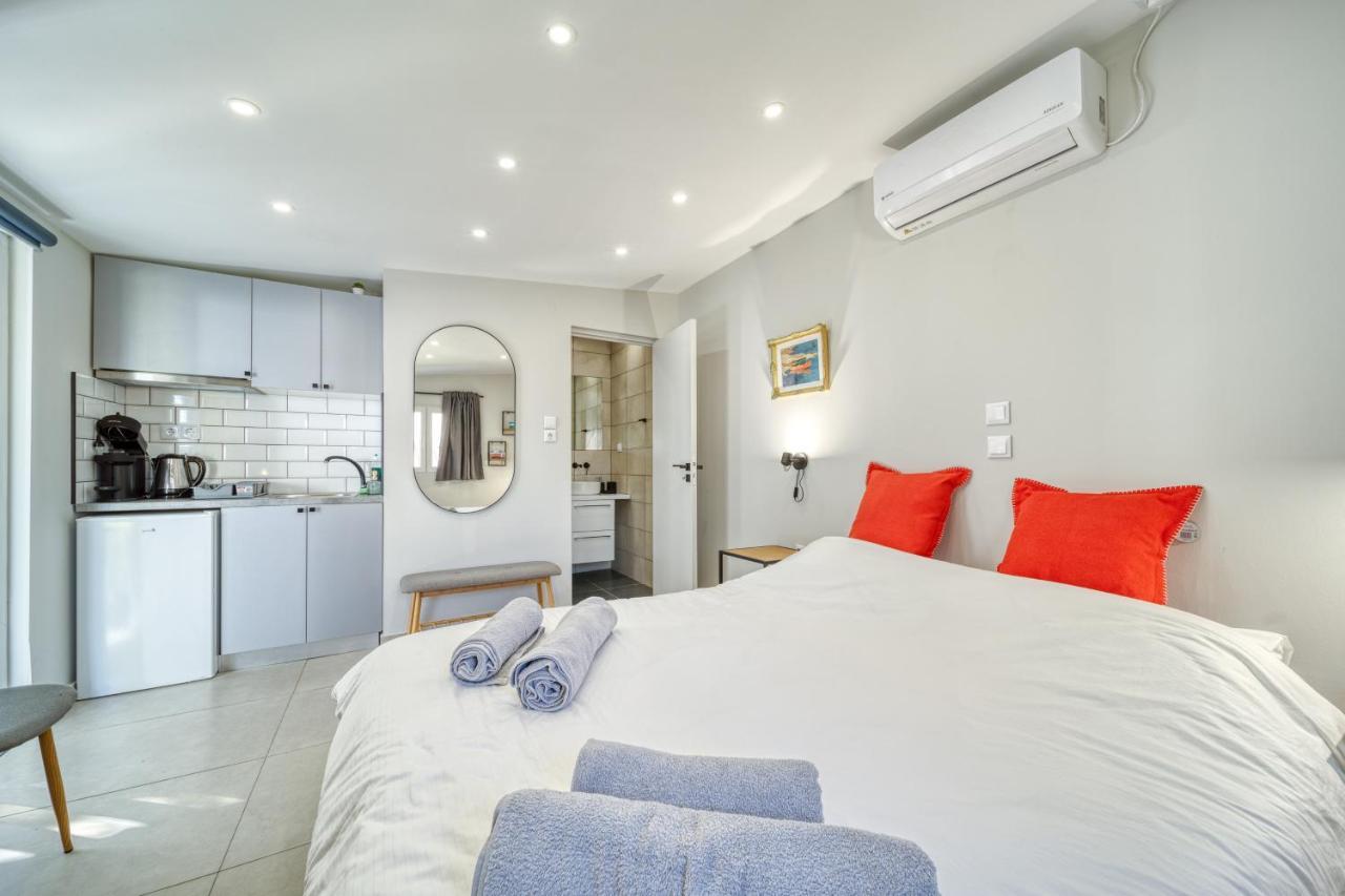 Chic Rooftop Studio W/ Terrace - Near Acropolis Athen Exterior foto